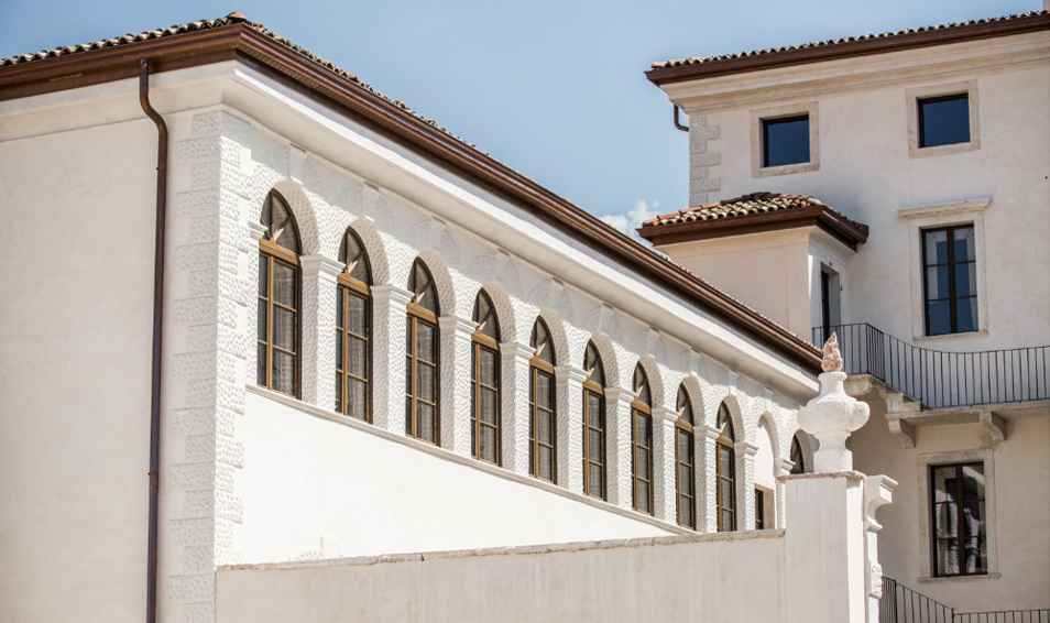 Intonaco pozzolanico per restauro e bioedilizia